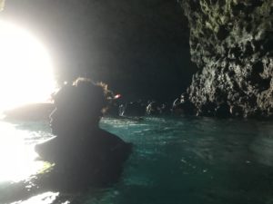 真栄田岬青の洞窟